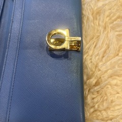 フェラガモ長財布中古の画像