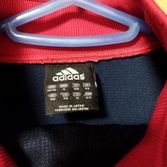 adidasのジャージですの画像