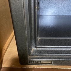 耐火金庫　中くらいのおおきさの画像