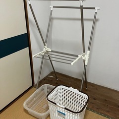 【取引中 】
室内物干しなど