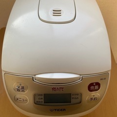 電気炊飯器