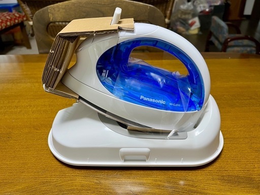 【新品未使用】パナソニックコードレスアイロン