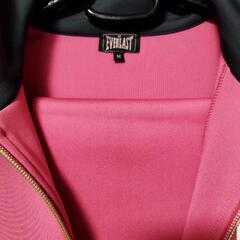 EVERLASTトレーニングウエアですの画像