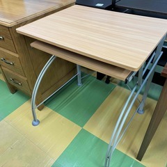 M197　パソコンデスク