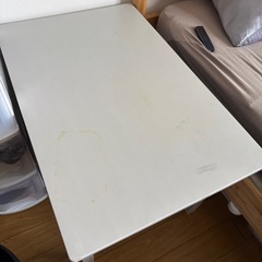 [無料]IKEA SUNDVIK テーブルの画像