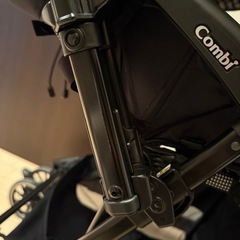 【コンビ　ベビーカー　メチャカルハンディオート4キャス　ミッキーデザイン　両対面ベビーカー】の画像