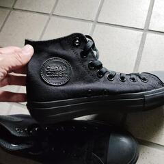 ハイカットスニーカー(黒)の画像