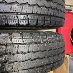 ダンロップ　145R12　６PR　LT　4本　山たっぷり　タイヤのみ　日本製　パンク履歴無し　軽トラ用　引き取り限定　宇都宮ベルモ近くの画像