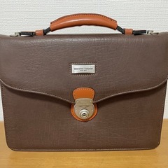 各種大小バッグの画像