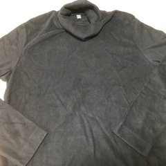 UNIQLOヒートテックハイネック黒XLの画像