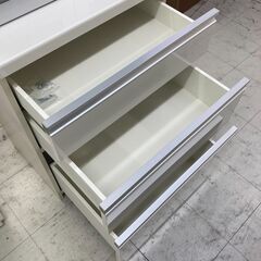 パモウナ　2枚扉食器棚　W600×D445×H1870　【ジャングルジャングル堺初芝店】　堺市（東区　西区　北区　南区　堺区　美原区）高石市　泉大津市　忠岡町　和泉市　松原市　大阪狭山市の画像
