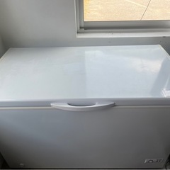 シャープ　ノンフロン冷凍庫①