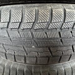 JMS０９０　🌟タイヤ安く譲ります🌟中古スタッドレスタイヤ🚗１９５/６５R１５（プリウス・エスクァイア・ウィッシュ・カローラ・ヴォクシー・ノア・セレナ）の画像