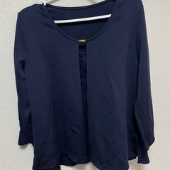 【まとめて購入で値引き】ブラウス トップス ネイビー 