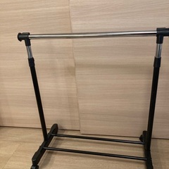 ハンガーラック