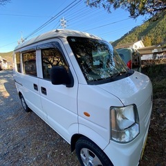 SUZUKI エブリィバン　4wd 装備充実　車検長い
