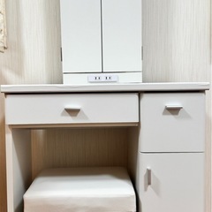 ドレッサーの画像