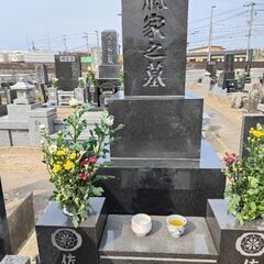 （大好評）お墓参り代行及びお墓掃除　致します。