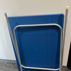 アウトドアテーブルの画像