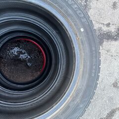JMS０８６　🌟タイヤ安く譲ります🌟中古スタッドレスタイヤ🚗１８５/６０R１５（アクア・カローラアクシオ・カローラフィールダー・シエンタ・ヤリス・ヴィッツ・グレイス・シャトル・フィット・ポロ・A１・トゥインゴ）の画像