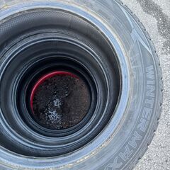 JMS０８６　🌟タイヤ安く譲ります🌟中古スタッドレスタイヤ🚗１８５/６０R１５（アクア・カローラアクシオ・カローラフィールダー・シエンタ・ヤリス・ヴィッツ・グレイス・シャトル・フィット・ポロ・A１・トゥインゴ）の画像