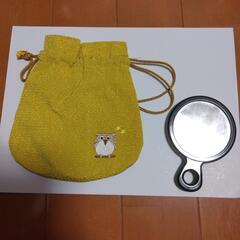 美品手鏡　巾着袋付き　ふくろう柄の画像