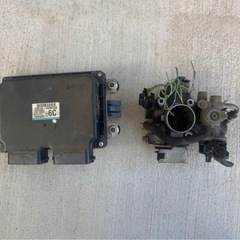 DA64V エブリイECU 33910-56M20 スロットルボ...