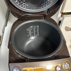 炊飯器の画像