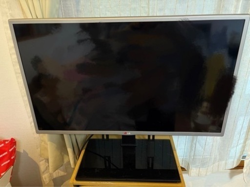 LG 32インチ　液晶テレビ