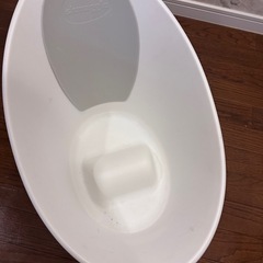 シュナグル　ベビーバス　グレー　　