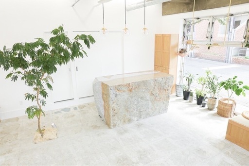 石のカウンター