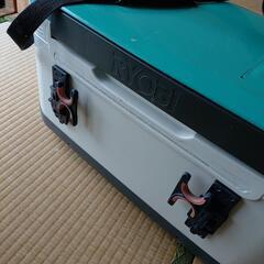 クーラーボックスの画像