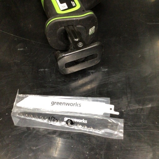 Greenworks 24V 充電式セーバーソー PA231