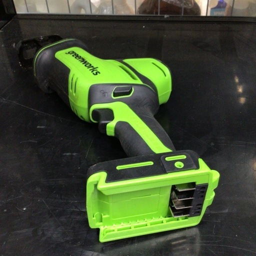 Greenworks 24V 充電式セーバーソー PA231 Greenworks 24V 充電式セーバーソー PA231