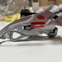 新品ALIVIO-FD フロントディレイラーの画像