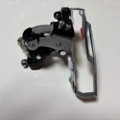 新品ALIVIO-FD フロントディレイラーの画像
