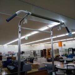 ★ジモティ割あり★  懸垂器具 白 H203×D71.5×W101 クリーニング済み OJ8299の画像