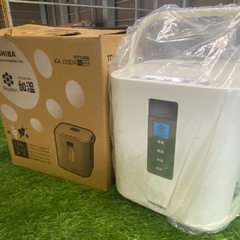 TOSHIBA 加湿器

