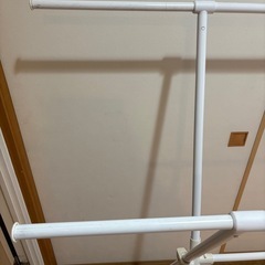 洗濯干し　室内の画像