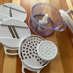 （受付再開しました）譲ります）レリップ　みじん切り器＆野菜調理器...