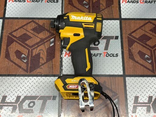 値下げしました！【中古】マキタ Makita TD002D 充電式インパクトドライバ ケース付き 40Vmax