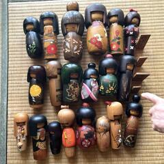 こけし おかっぱこけし 人形 20体 まとめ売り 日本 KOKESHI コレクション まとめ売り まとめて 20体 清風作あり 置物 伝統工芸品 郷土玩具 日本人形 在銘 伝統工芸の画像