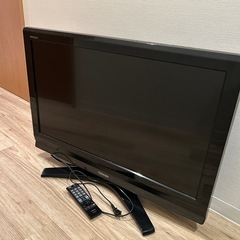 東芝 テレビ 32型　REGZA