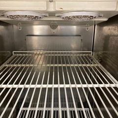 業務用冷蔵庫の画像