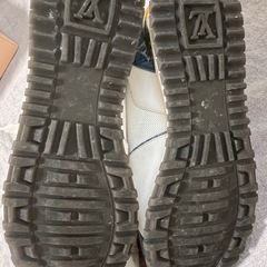 Louis Vuitton ランアウェイライン　スニーカーデニムの画像