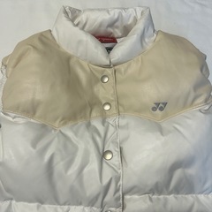 ヨネックスダウンベスト（M）の画像