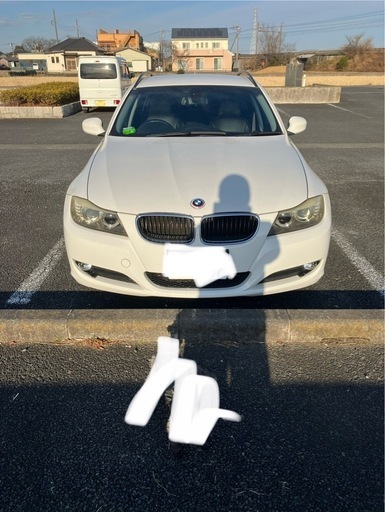 車のパーツ BMW320i