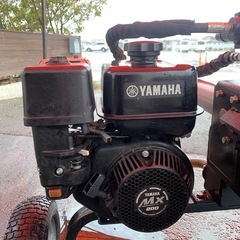 プラウ 薪割り機 12㌧ キャンプ 薪ストーブの画像