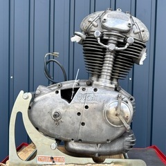 60年代 ビンテージ　ducati シングル　250 エンジン ドカティ ドゥカティ　ナローケースの画像
