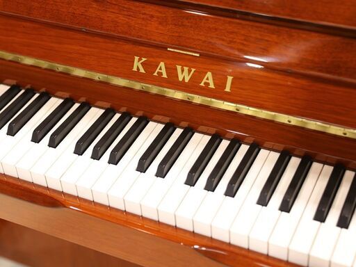 現物確認・試弾大歓迎！小型・木目・猫脚ピアノカワイ（KAWAI